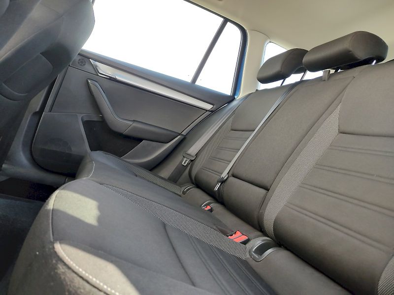 Škoda Octavia (2018) Combi Ambition 1,5 tsi 110 Kw - fotka 23 z 33