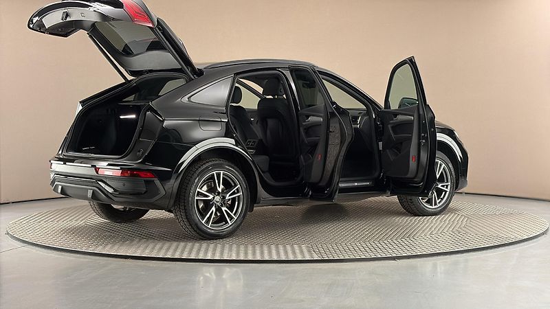 Audi Q5 2.0 40TDI S Tronic Quattro SLi - fotka 6 z 32
