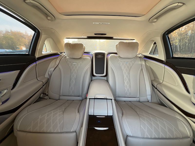 Mercedes-Benz Třídy S S 600 MAYBACH - fotka 28 z 36