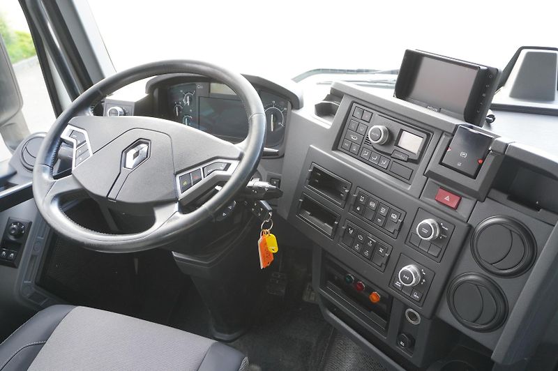 Renault (2017) C380 Comfort 6x4/ Atlas 172.3E - fotka 21 z 24