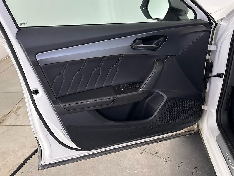 Cupra Formentor DSG - fotka 13 z 29