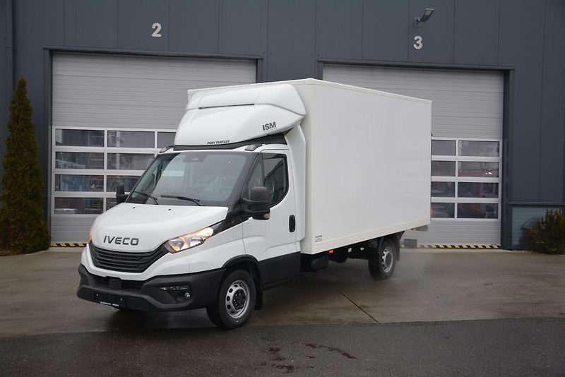 Iveco Daily (2025) 35S18H skříň s čelem - fotografie inzerátu
