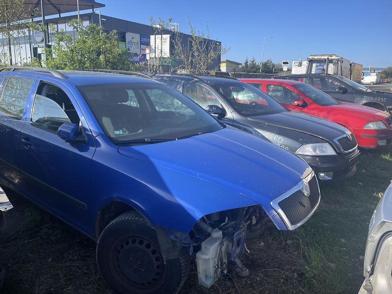 Škoda Octavia Náhradní díly, koncernové vozy - fotka 11 z 16