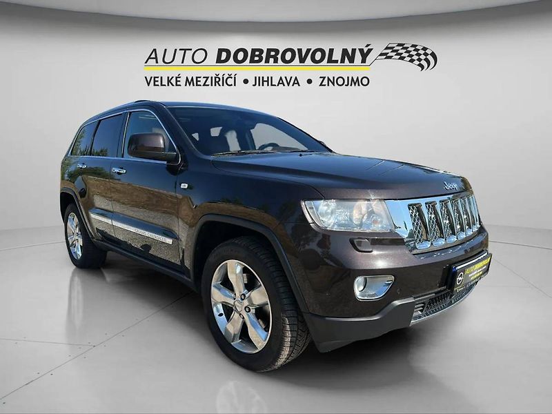 Jeep Grand Cherokee Overland Summit 3,0 CRD 177kW - fotka 3 z 34
