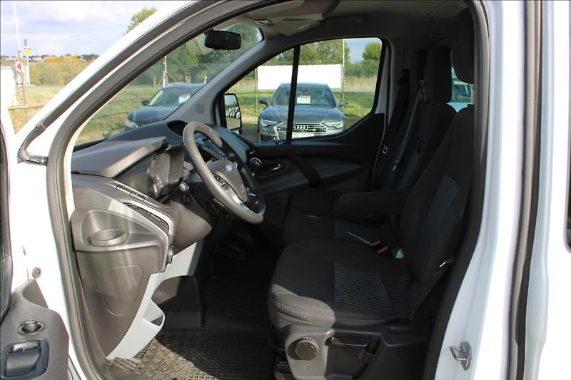 Ford Transit Custom 2,2 TDCi  9 - míst, DPH, KLIMA - fotka 12 z 31