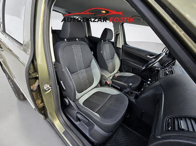 Škoda Yeti (2014) 2.0 TDi 125kw Adventure 4x4 - fotka 20 z 44