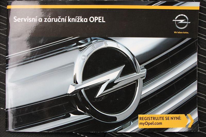 Opel Astra 1,4 i  ČR,1.MAJITEL,52TKM - fotka 20 z 21