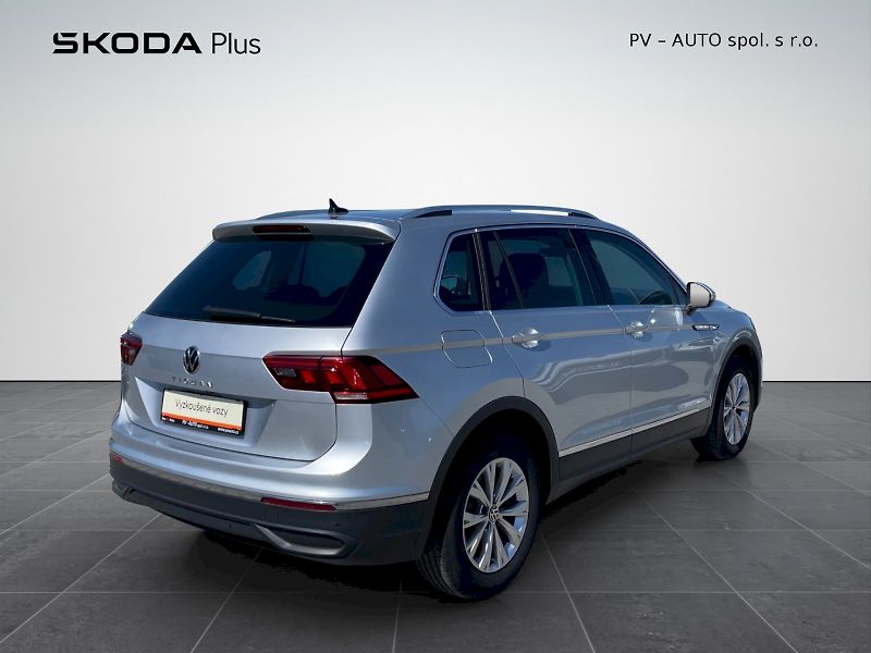 Volkswagen Tiguan (2023) 1.5 TSI 110 kW DSG Life - fotka 2 z 33