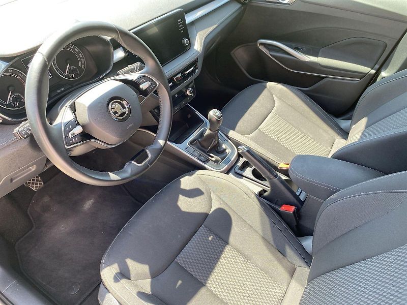 Škoda Fabia (2023) 1.0 TSI Style + - fotka 7 z 28