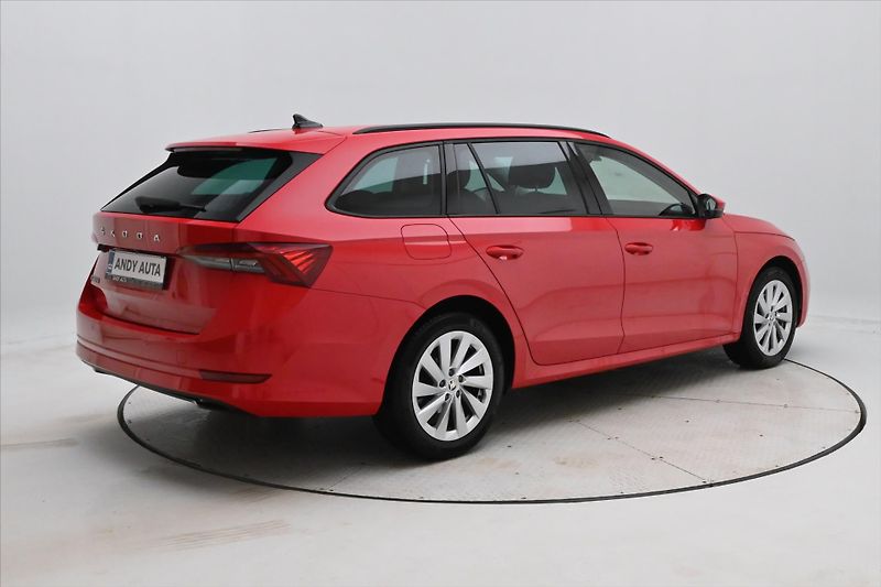 Škoda Octavia 2,0 110kW DSG Ambition Záruka - fotka 5 z 30
