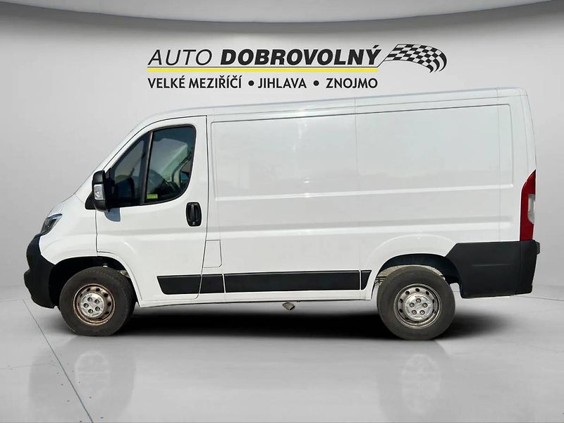 Opel Movano Van 2.2 CDTi 3300 L1H1 MT6 (88 - fotka 4 z 43