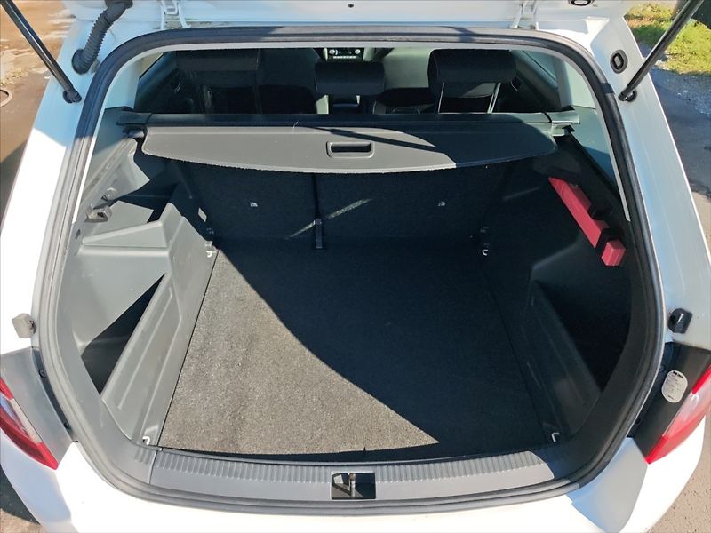 Škoda Fabia 1,0 TSI Style - fotka 11 z 11