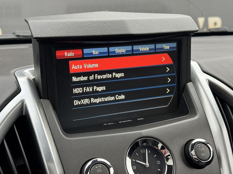 Cadillac SRX (2011) 3.0 V6 AWG Elegance, LPG, PANO - fotka 33 z 49