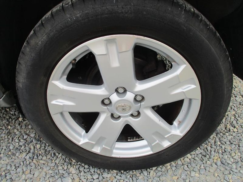 Toyota RAV4 2,2 D, 4x4, aut klima,kamera, - fotka 21 z 22
