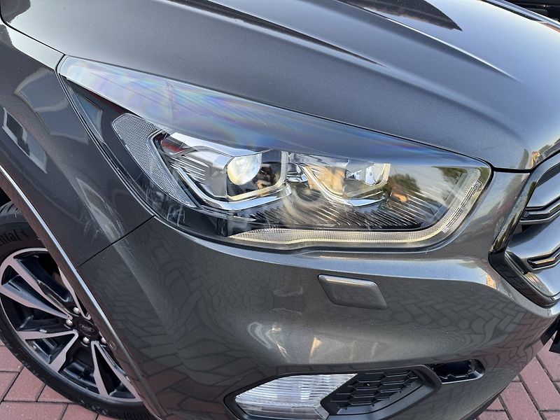Ford Kuga (2019) 2.0 TDCi ST-Line Xenony AT - fotka 38 z 48