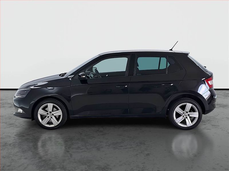 Škoda Fabia (2016) 1.2 TSI, Navi, Bi-Xenony - fotka 3 z 15