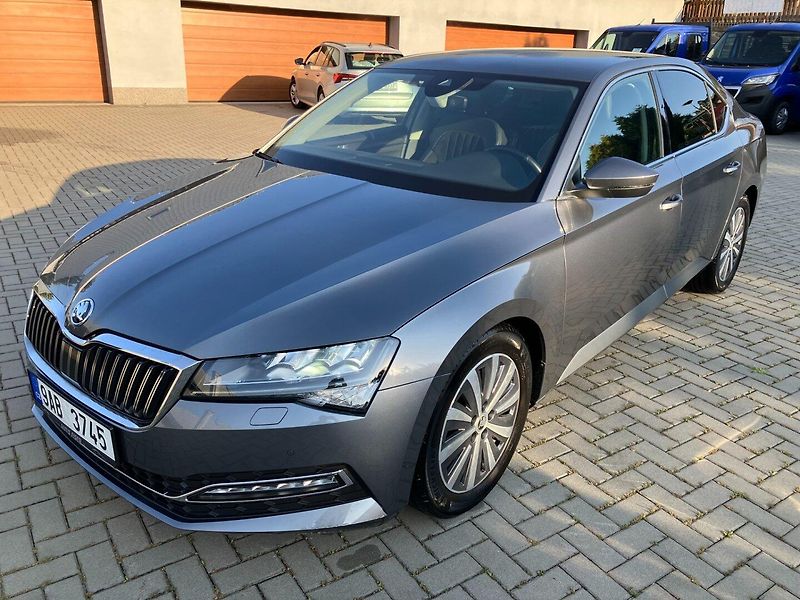 Škoda Superb (2022) 2.0TDI 110kW DSG STYLE PLUS - fotka 8 z 30