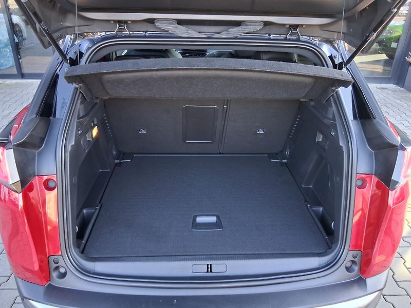 Peugeot 3008 GT 1.2 PureTech 96 kW - fotka 6 z 25