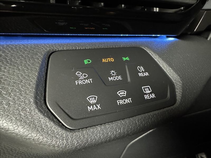 Volkswagen ID.4 Pro Sportpaket LED Tepelko - fotka 23 z 49