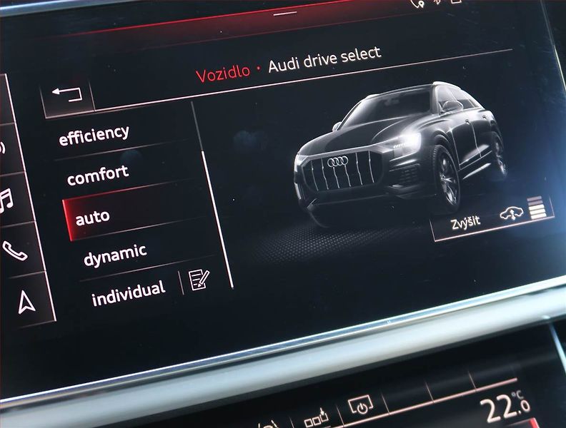 Audi Q8 (2019) 50 TDI - fotka 24 z 32