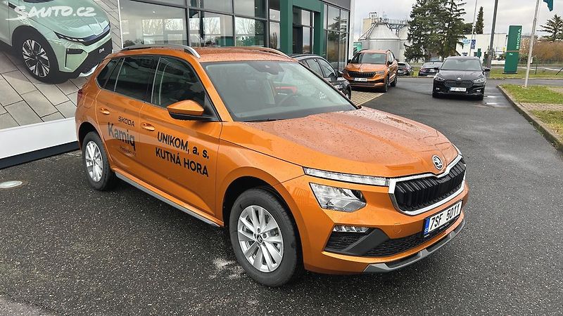 Škoda Kamiq (2025) 1.0TSI DSG Top Selection - fotka 7 z 21