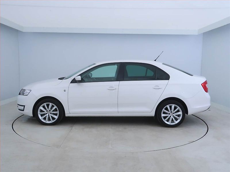 Škoda Rapid (2013) Ambition 1.2 TSI - fotka 3 z 14