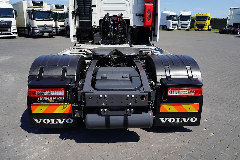 Volvo FH (2022) 500 / XL / EURO 6 / ACC / PEŁN - fotka 16 z 49