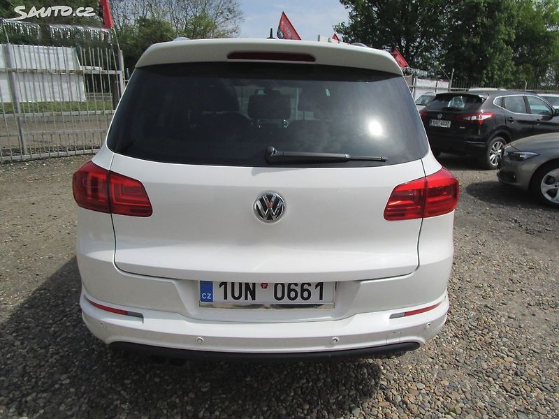 Volkswagen Tiguan 1,4TSI-90KW- NOVÉ ROZVODY - fotka 6 z 32
