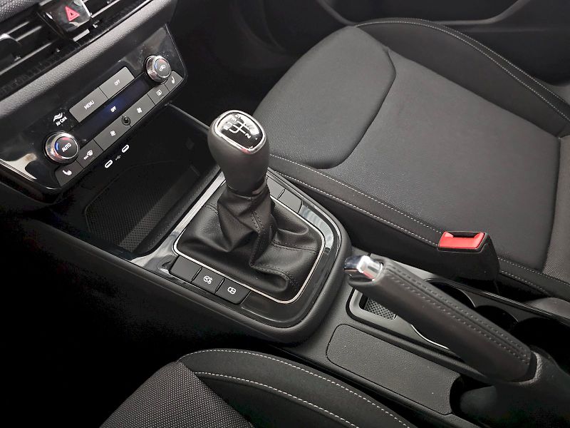 Škoda Fabia (2025) 1.0MPI 59kW SELECTION - fotka 17 z 25