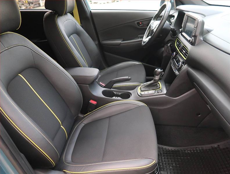 Hyundai Kona (2019) 1.6 T-GDI - fotka 9 z 23
