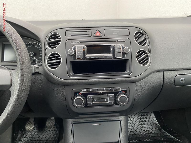 Volkswagen Golf Plus (2012) 1.4TSI, Trendline, +kola - fotka 11 z 16