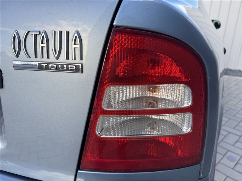 Škoda Octavia 1,9 TDI TOUR TRUMF původ ČR - fotka 16 z 50