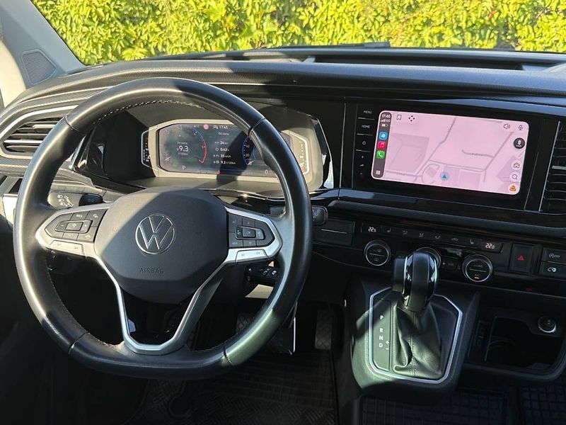Volkswagen Multivan (2023) 2.0 TDI HIGHLINE 4MOT - fotka 10 z 34