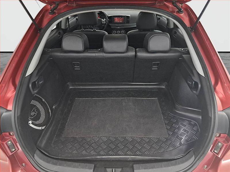 Mitsubishi Lancer (2009) 1.8 MIVEC, Automat, Navi - fotka 14 z 19