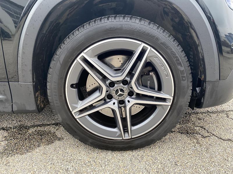 Mercedes-Benz GLB GLB 250 AMG 4M - fotka 22 z 28