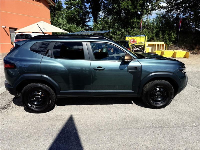 Dacia Duster 1,2 TCe POŠKOZENÁ LEVÁ STRANA - fotka 4 z 33