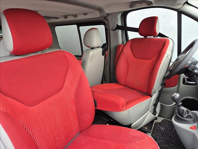 Opel Vivaro (2014) 2,0 CDTi Life Westfalia Obytný - fotka 21 z 31