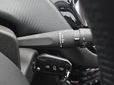 Peugeot 2008 (2018) 1.2i 61kW, Aut. klima, ČR, Taž - náhled 14