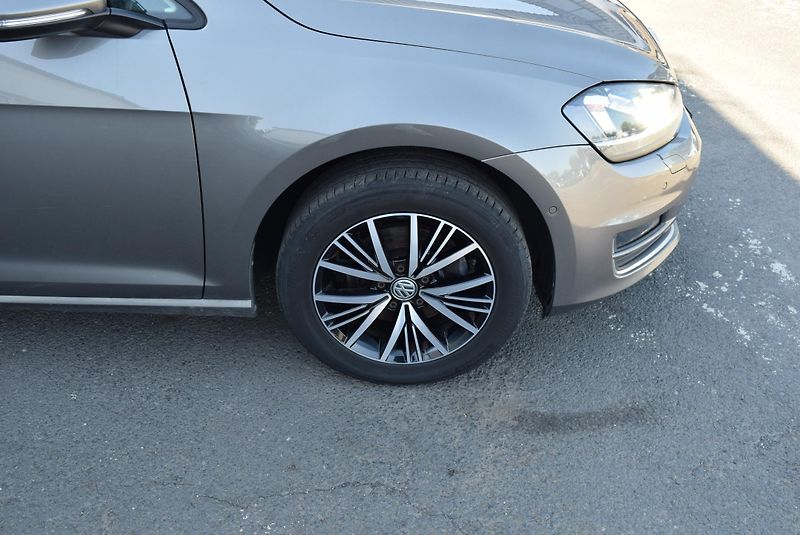 Volkswagen Golf Variant (2016) 1.4TSI 92kw CLBMT ALLSTAR NAVI - fotka 5 z 49