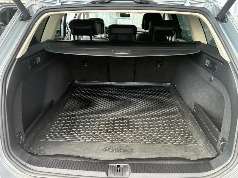Volkswagen Passat (2018) 2.0TDi, 110KW, R-LINE, ACC,DPH - fotka 11 z 24