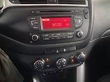 Kia Ceed (2017) 1.6 GDI, Serv.kniha, Tempomat - náhled 12