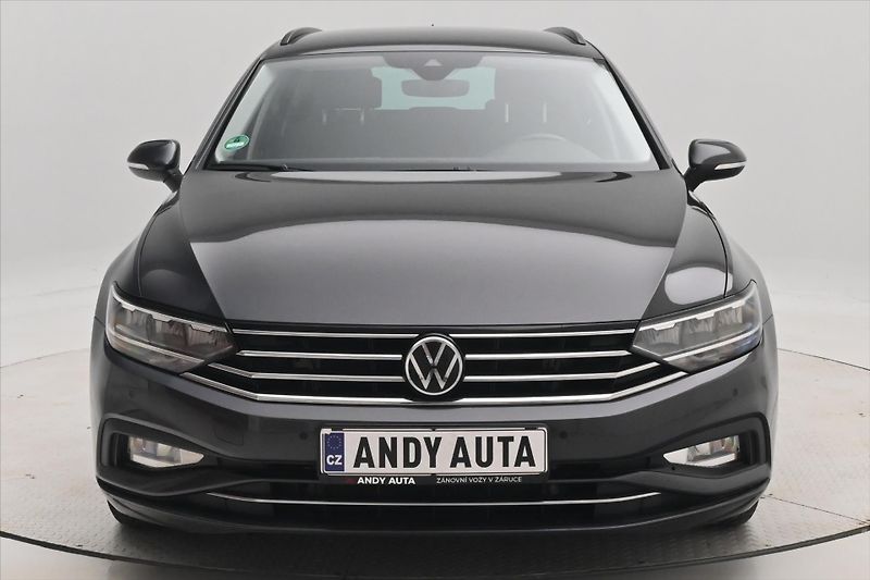 Volkswagen Passat 2,0 TDI 110 kW DSG Business Zá - fotka 2 z 31