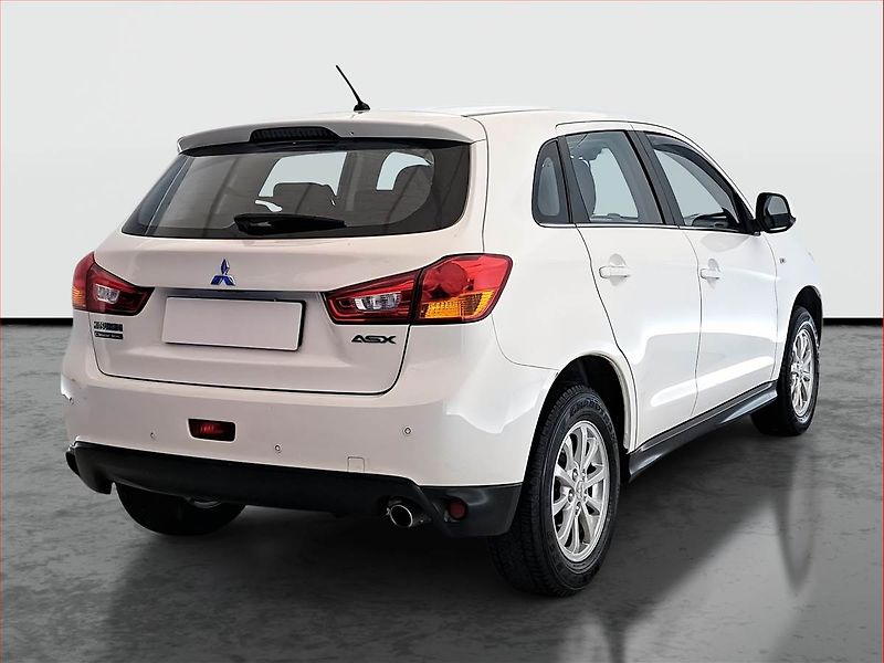 Mitsubishi ASX (2014) 1.6 MIVEC, ČR,1.maj, Tempomat - fotka 5 z 16