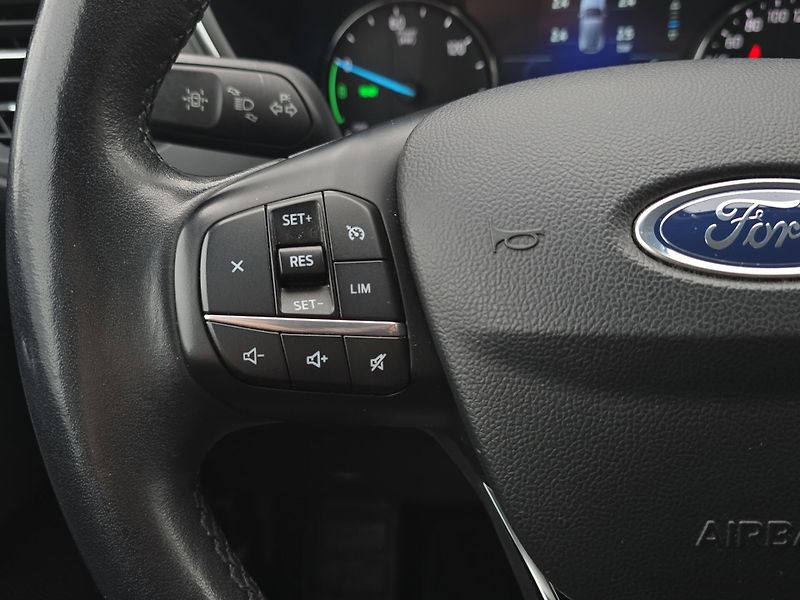 Ford Kuga (2020) Titanium 2.5 PHEV 165kW, Serv. - fotka 11 z 28