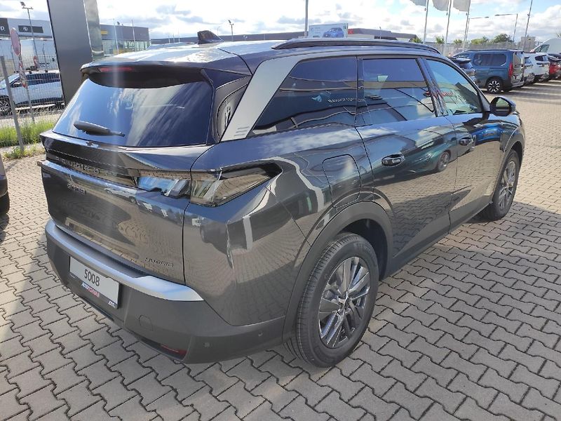 Peugeot 5008 (2026) ALLURE Hybrid 145 AUT6 5 míst - fotka 4 z 31