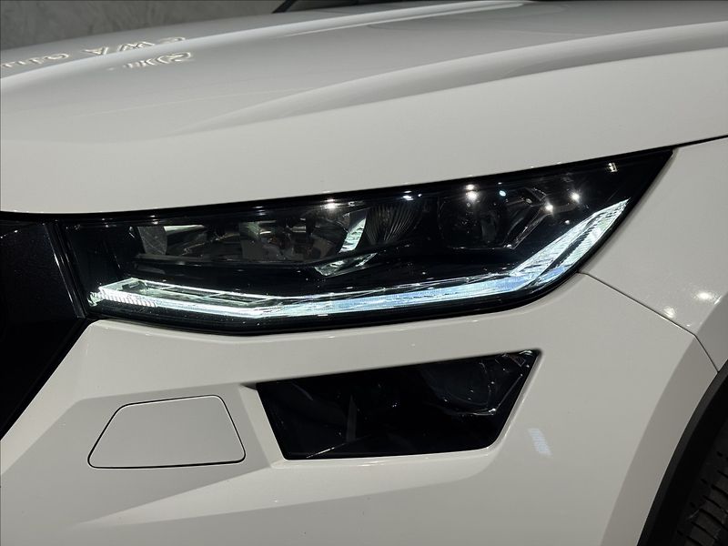 Škoda Kodiaq 2,0 TDi  DSG Sportline Virtual - fotka 6 z 50