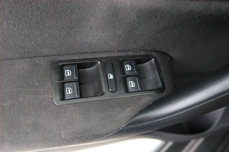 Volkswagen Polo (2010) 1.2 12V, LPG - fotka 15 z 18