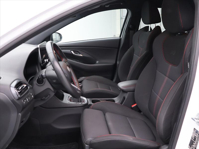 Hyundai i30 1,5 T-GDI N Line SmartKey CZ - fotka 10 z 32