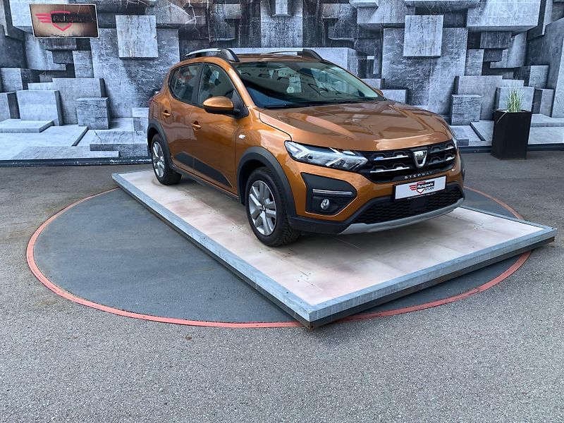 Dacia Sandero (2022) STEPWAY,1.0TCe, LPG, 67KW, DPH - fotka 1 z 21