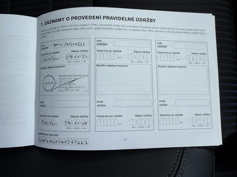 Nissan Qashqai 1.3 DIG-T 116kw Automat - fotka 42 z 43